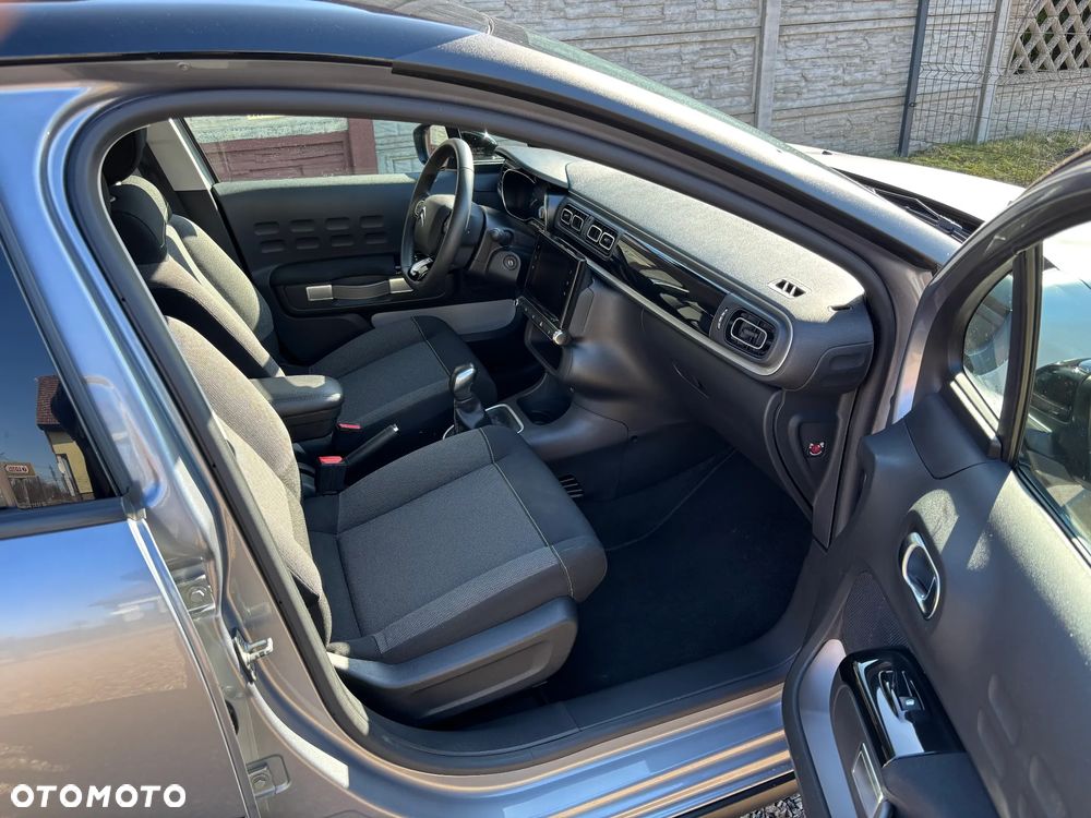 Citroën C3 Pure Tech 82 SHINE - 11