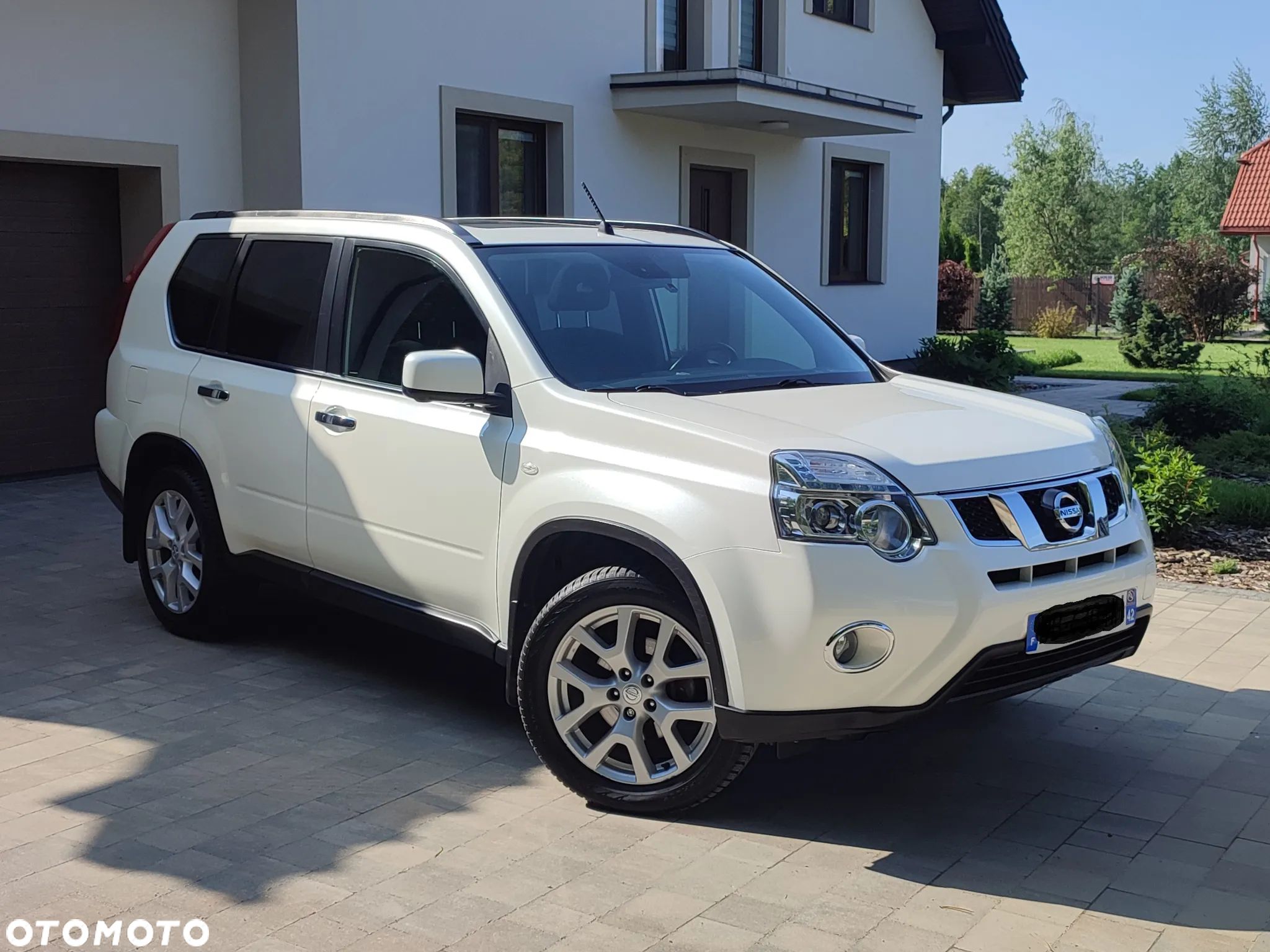 Nissan X-Trail 2.0 dCi 4x4 DPF Platinum - 1