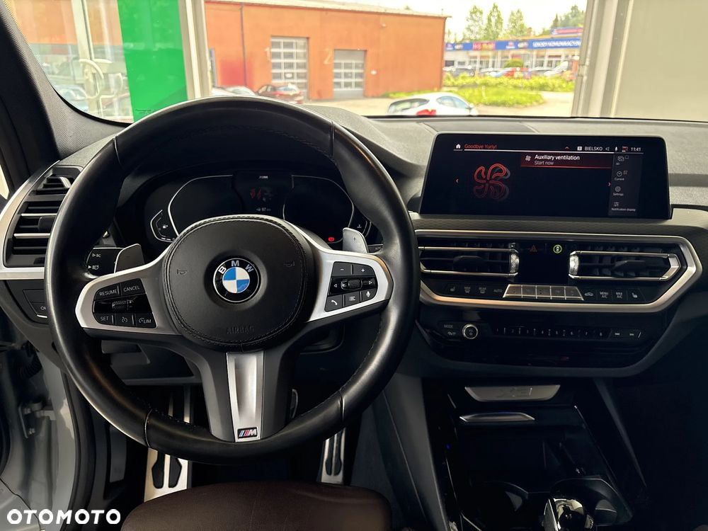BMW X3 xDrive20i mHEV - 15