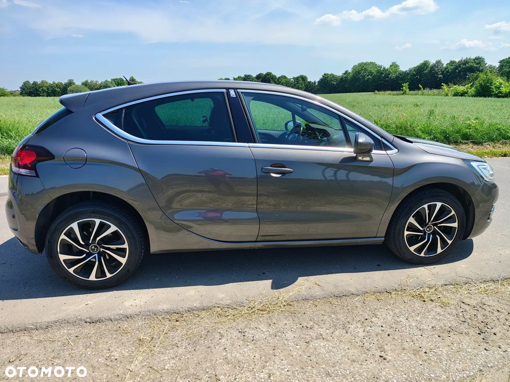DS Automobiles DS 4 - 8