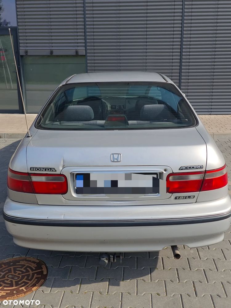 Honda Accord - 2