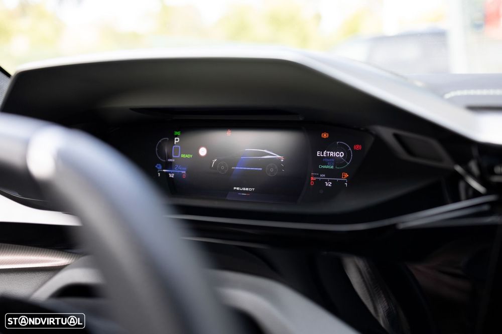 Peugeot 408 225 e-EAT8 GT - 32