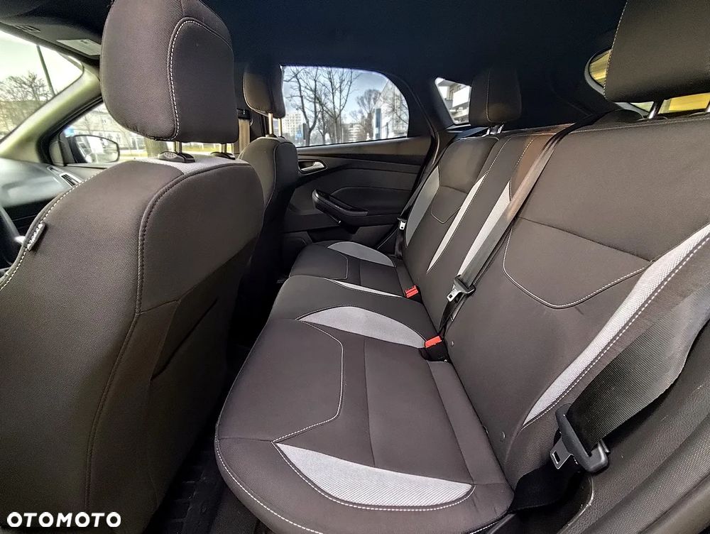 Ford Focus 2.0 EcoBoost ST - 8