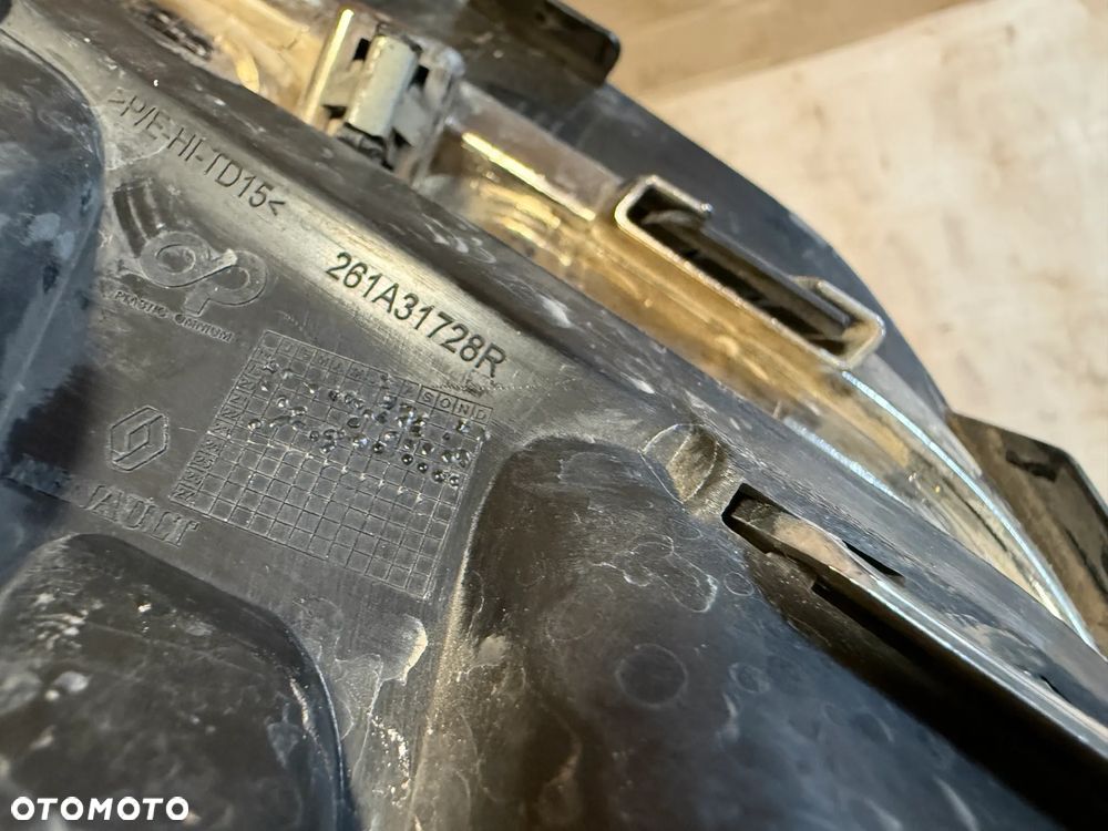 Kratka zderzaka atrapa chrom Renault Captur II prawa 261A21107R lewa 261A31728R OE - 4