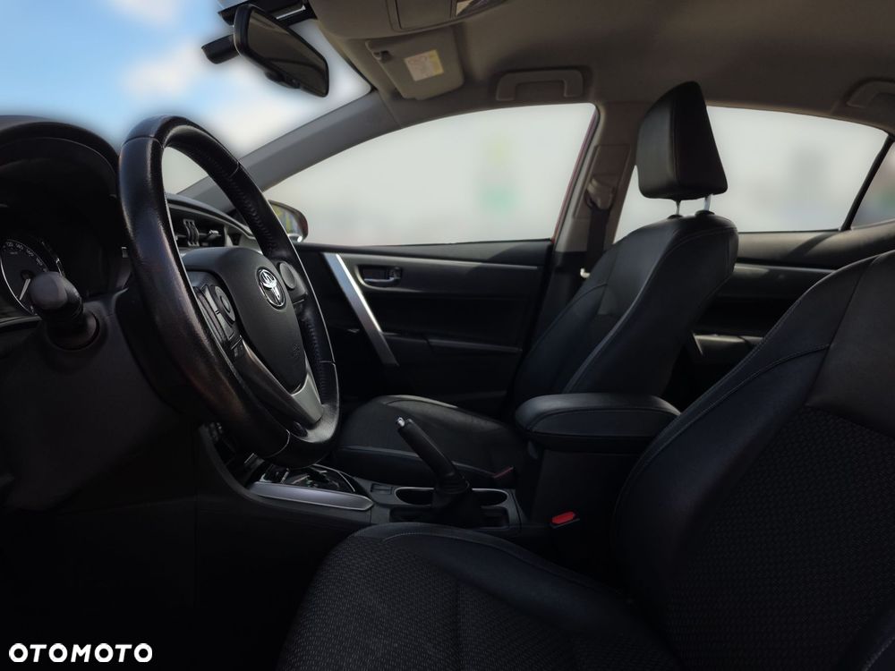 Toyota Corolla - 15