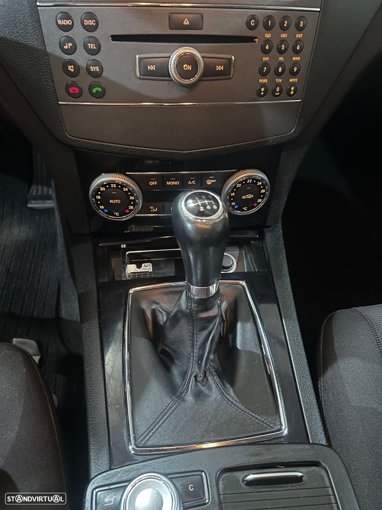 Mercedes-Benz C 180 - 16