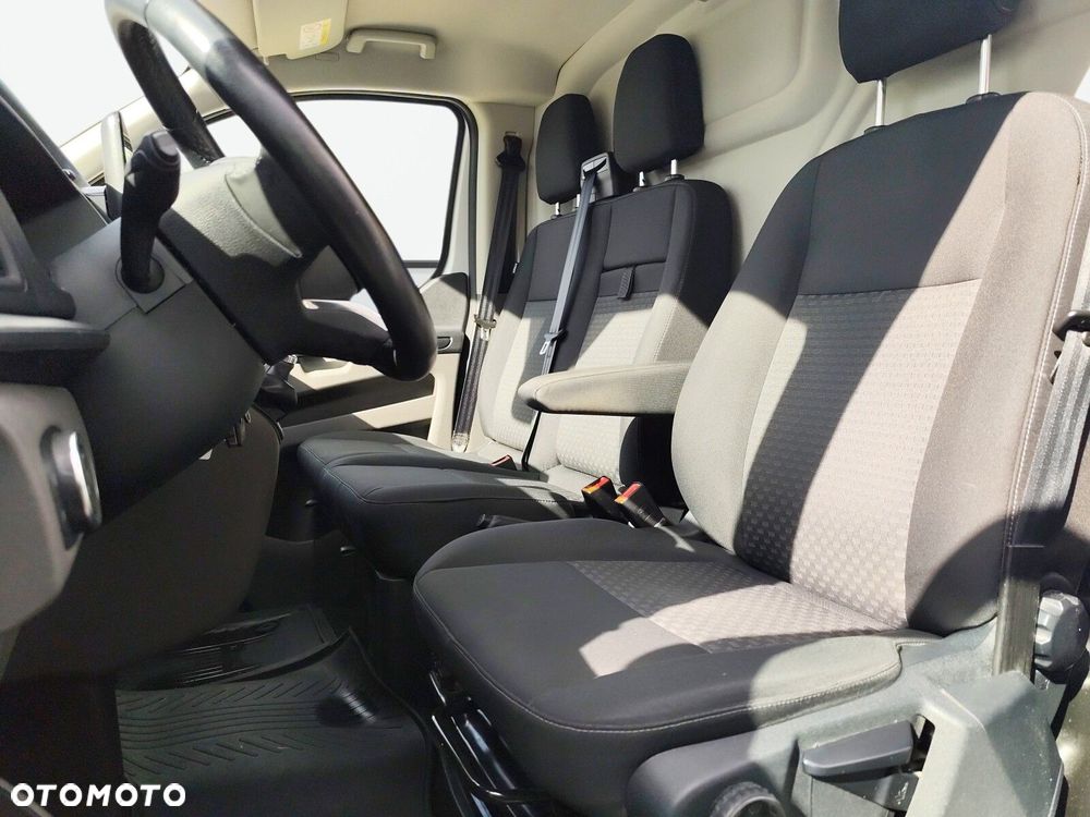 Ford transit-custom - 10