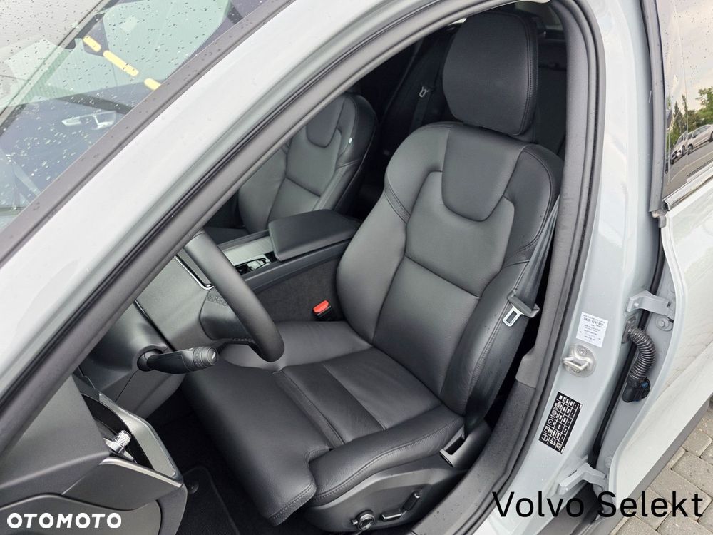 Volvo V60 Cross Country - 14