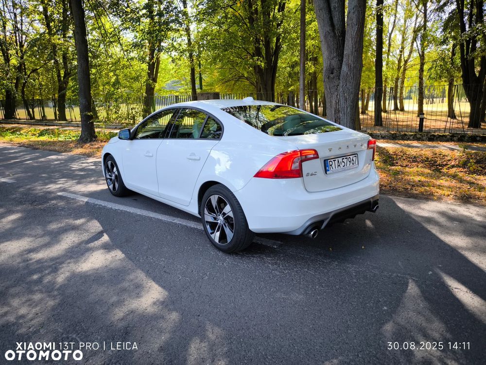 Volvo S60 - 4