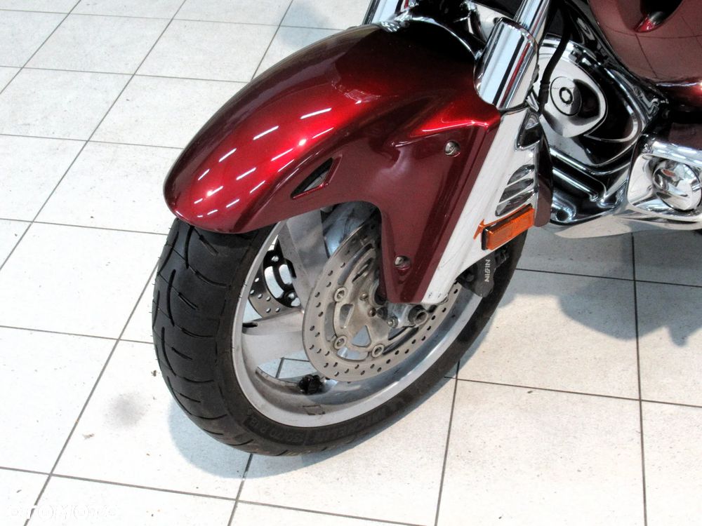 Honda GL - 24