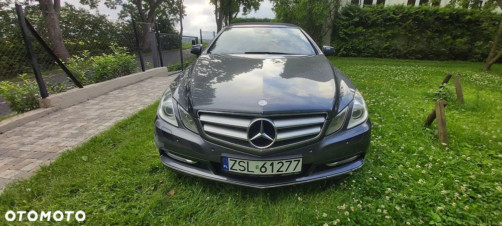 Mercedes-Benz Klasa E 220 CDI DPF Cabrio BlueEFFICIENCY Automatik Elegance - 1