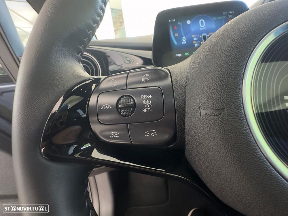 BYD Dolphin 60.4 kWh Comfort - 31