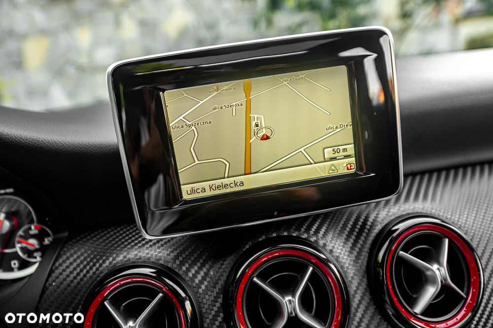 Mercedes-Benz Klasa A 45 AMG 4Matic AMG Speedshift 7G-DCT Edition 1 - 29