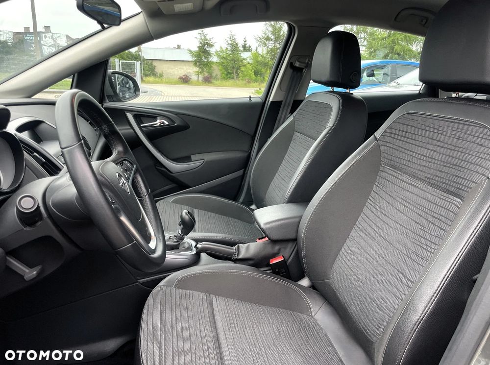 Opel Astra 1.4 T Enjoy EU6 - 8