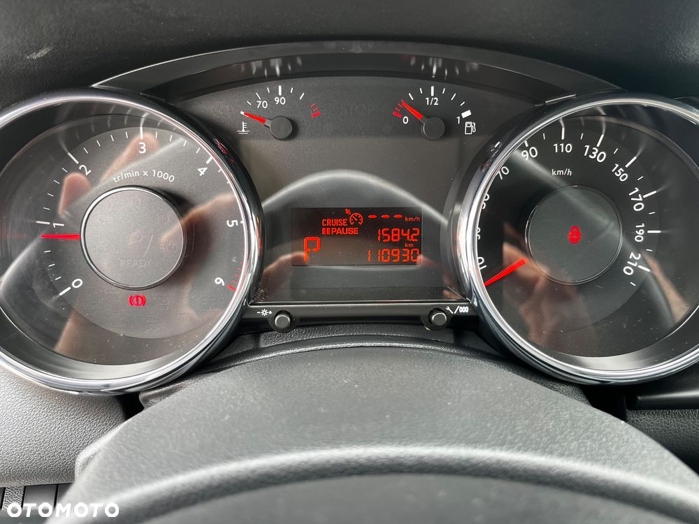 Peugeot 3008 1.6 BlueHDi Allure S&S EAT6 - 17