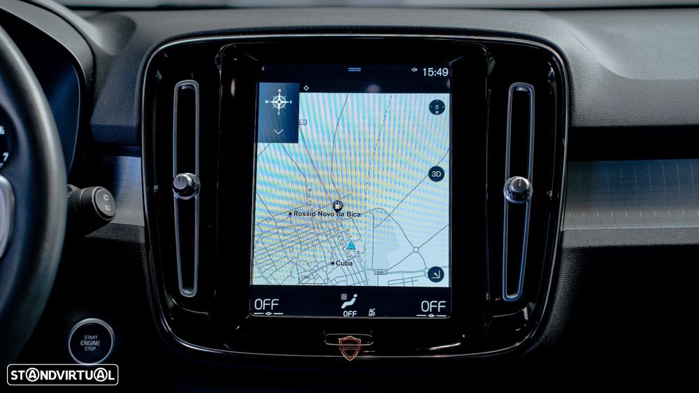 Volvo XC 40 1.5 T3 Momentum Geartronic - 26