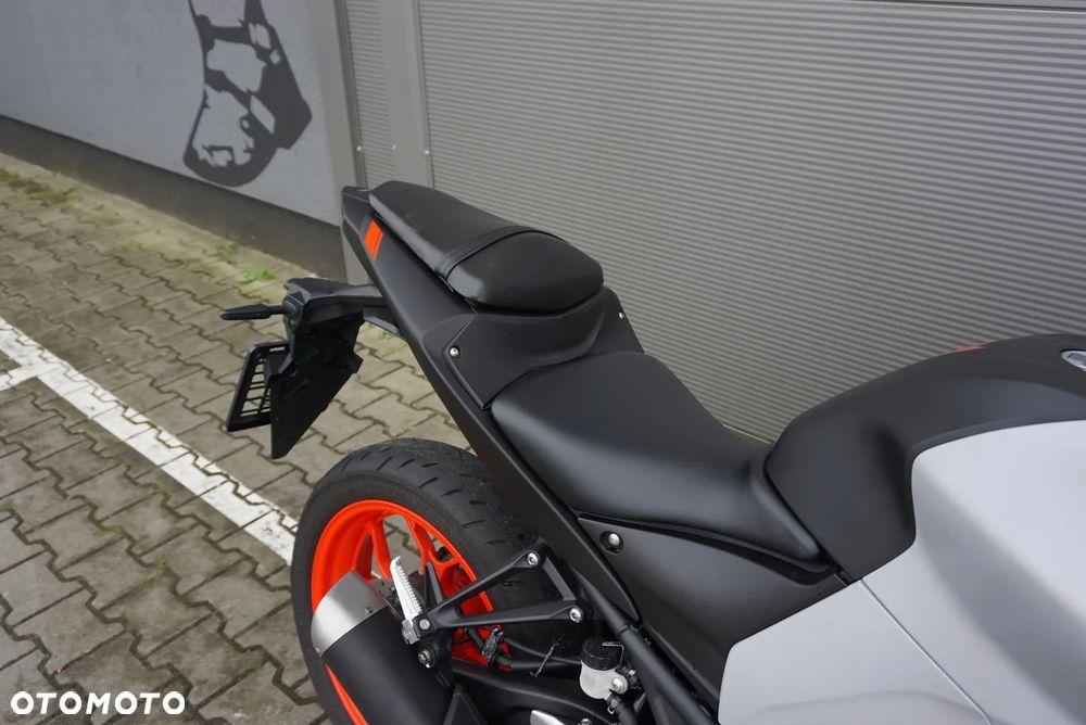 Yamaha MT - 7