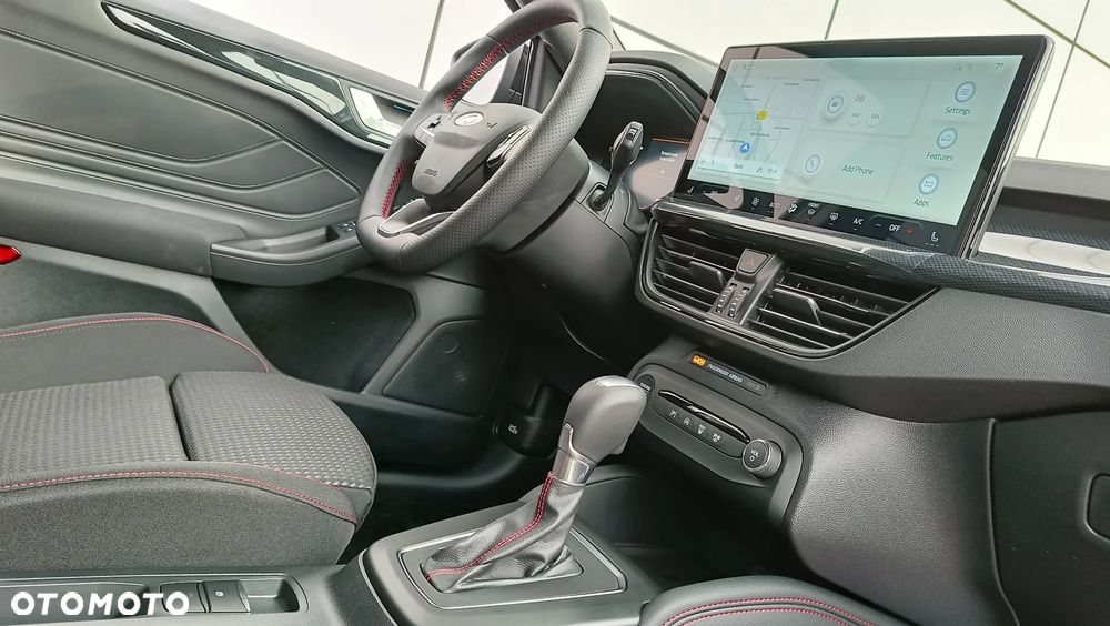 Ford Focus 1.0 EcoBoost mHEV ST-Line X - 9