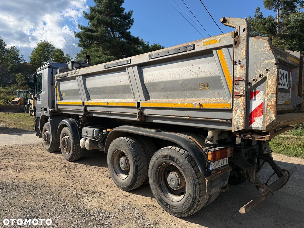 Mercedes-Benz Actros - 10