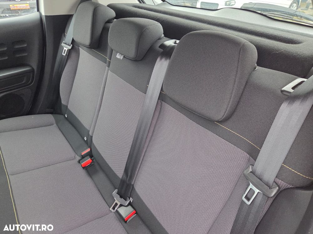 Citroën C3 Pure Tech 82 FEEL - 17