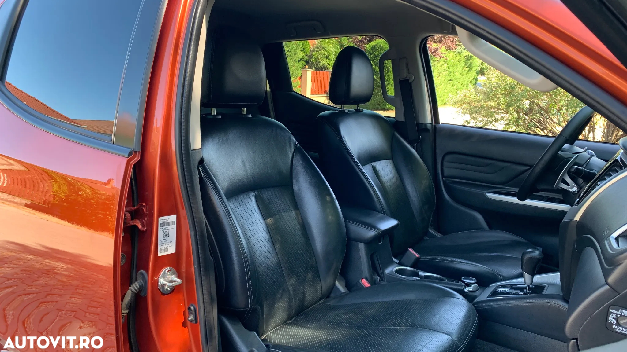 Mitsubishi L200 Double Cab 2.2 DI-D A/T Instyle - 17