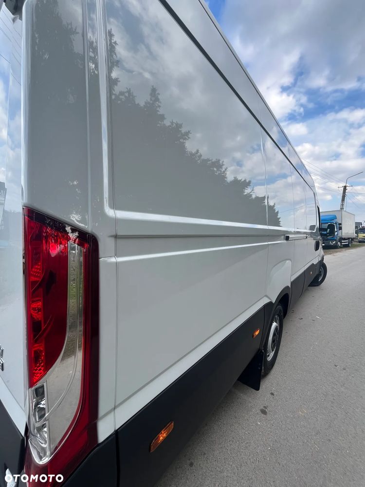 Iveco DAILY 35s18 (fabrycznie nowy) - 11