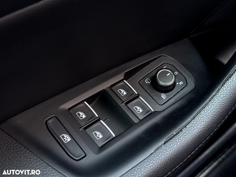 VOLKSWAGEN Passat 2019 — imagine 13