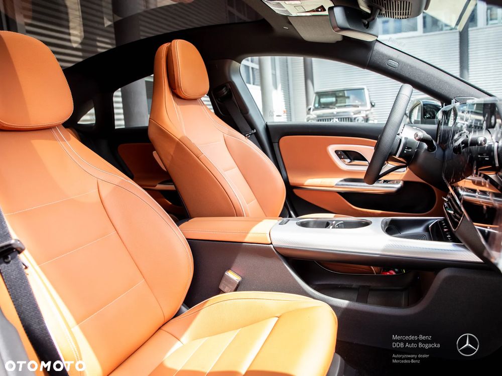 Mercedes-Benz CLA 200 mHEV 8G-DCT - 7