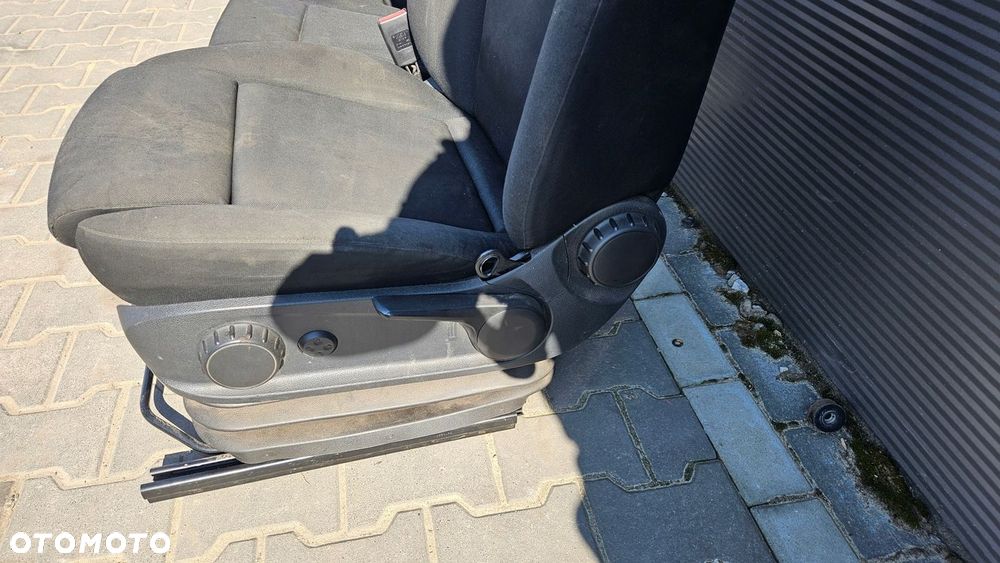 MERCEDES SPRINTER W907 W910 311 Fotele przód przednie 12 ORYGINAŁ EUROPA - 5