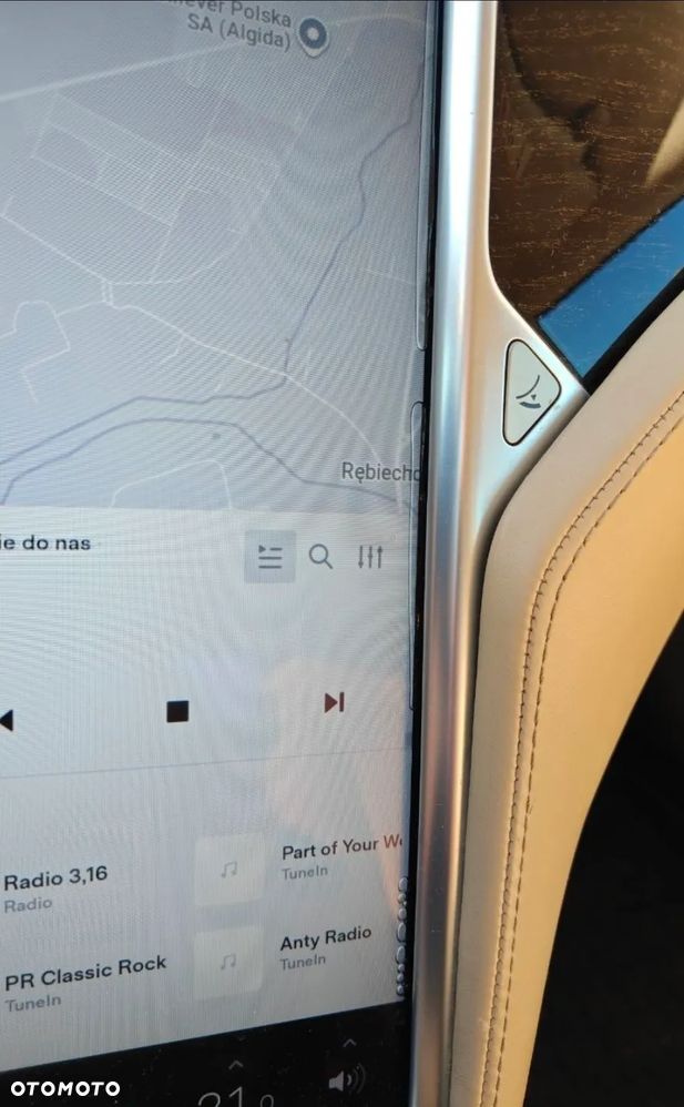 Tesla Model S - 20