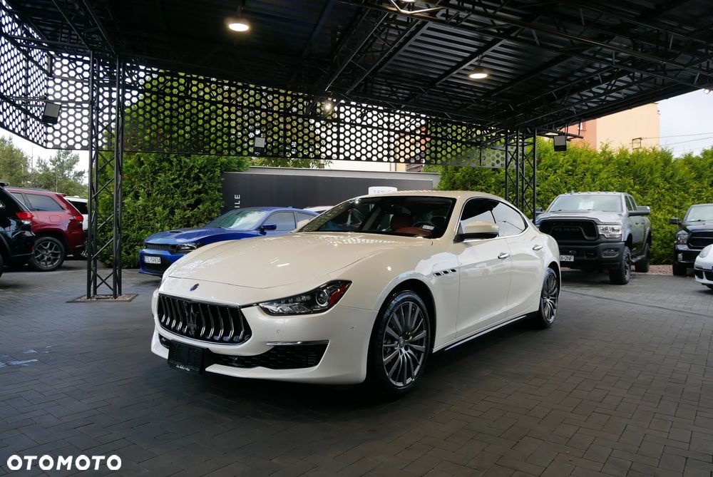 Maserati Ghibli S - 1