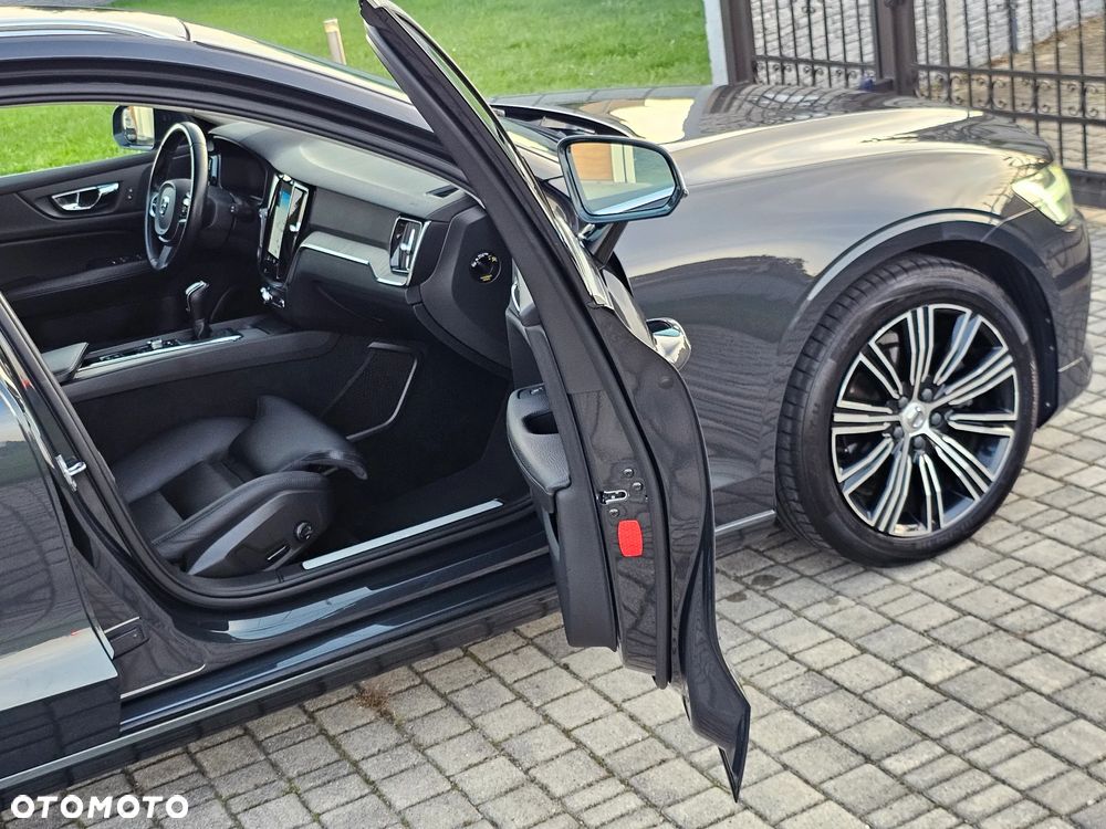 Volvo V60 D3 SCR Inscription - 24
