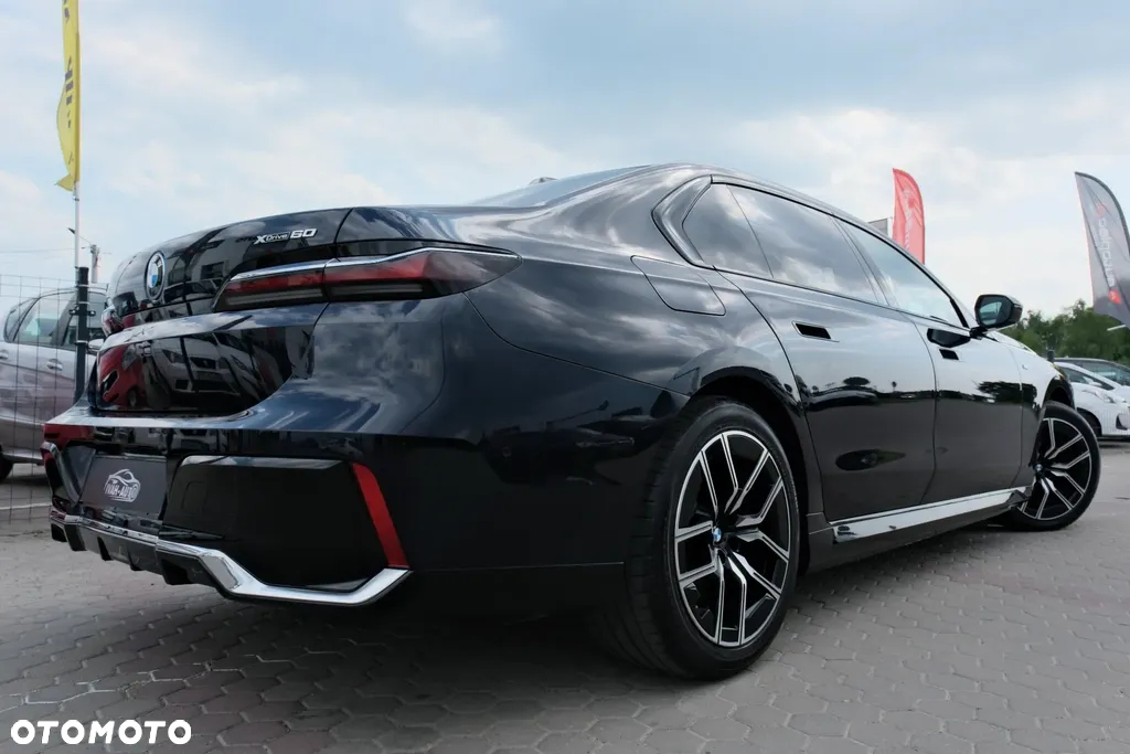 BMW i7 105.7kWh xDrive60 M Sport - 9