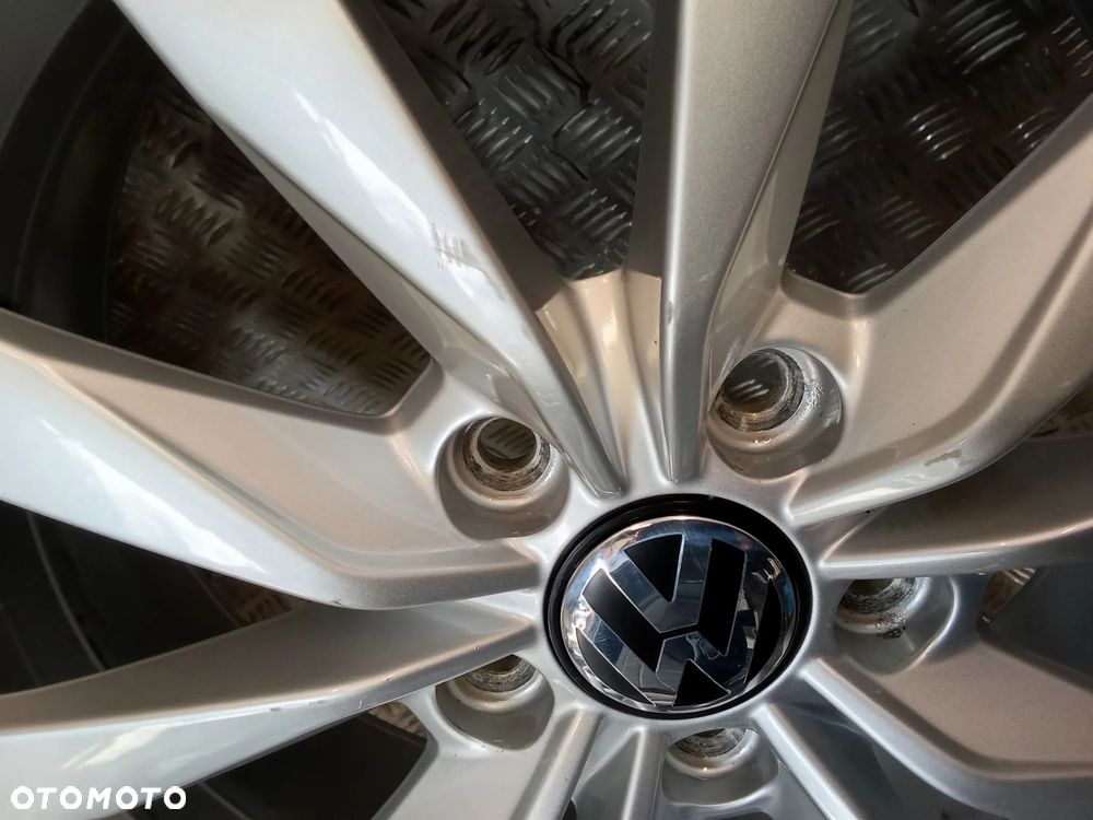 Koła Vw Sharan Tiguan Seat Terraco 6Jx17 et48 5x112 - 6