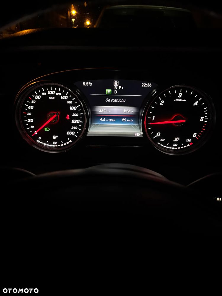 Mercedes-Benz Klasa E 220 d 9G-TRONIC - 10