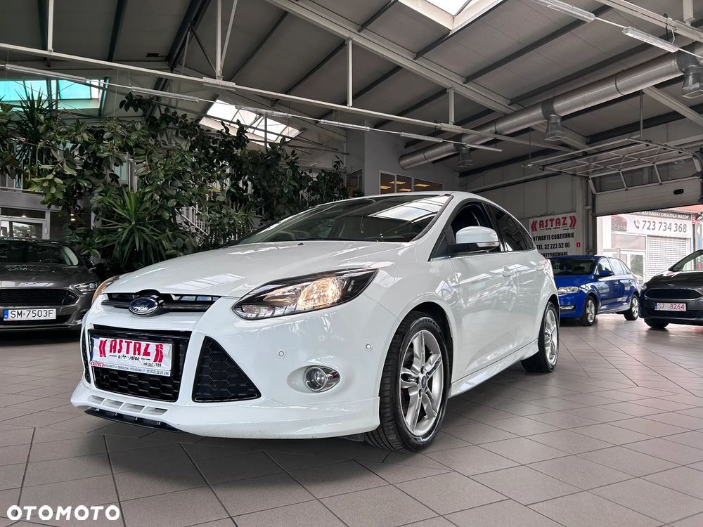 Ford Focus 1.6 EcoBoost Start-Stopp-System Titanium - 2