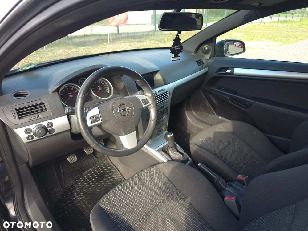 Opel Astra 1.6 T Sport - 19