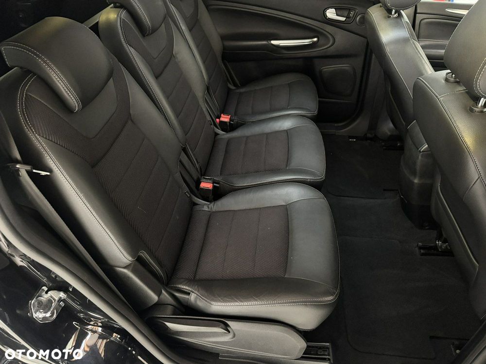 Ford S-Max 2.0 TDCi DPF Titanium X - 20