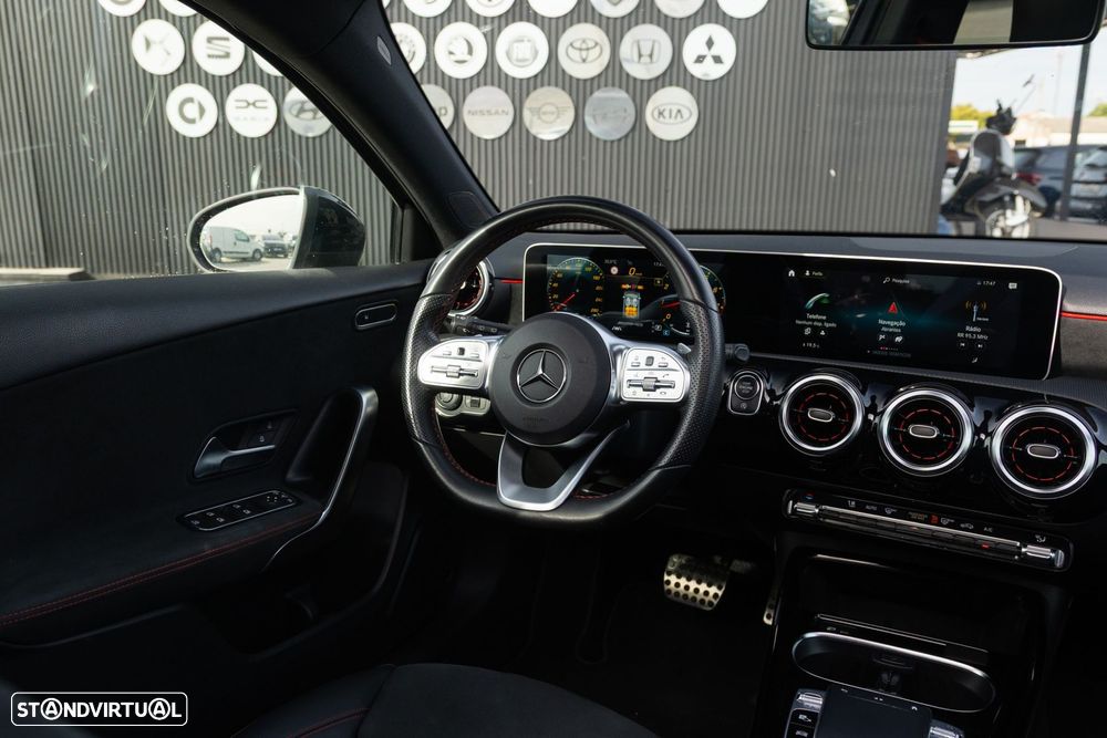 Mercedes-Benz A 35 AMG 4Matic Speedshift DCT 7G - 23