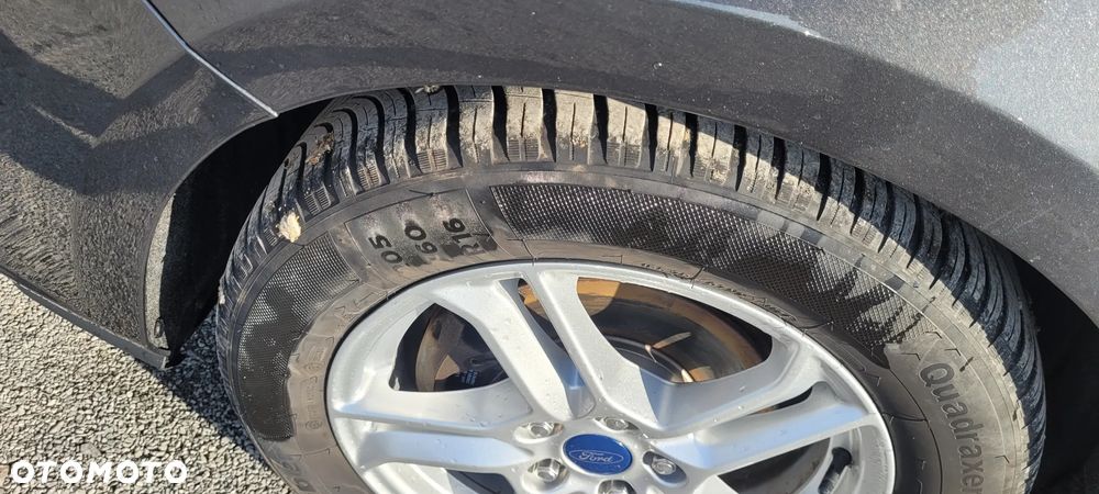 Ford Focus 1.0 EcoBoost Titanium - 17