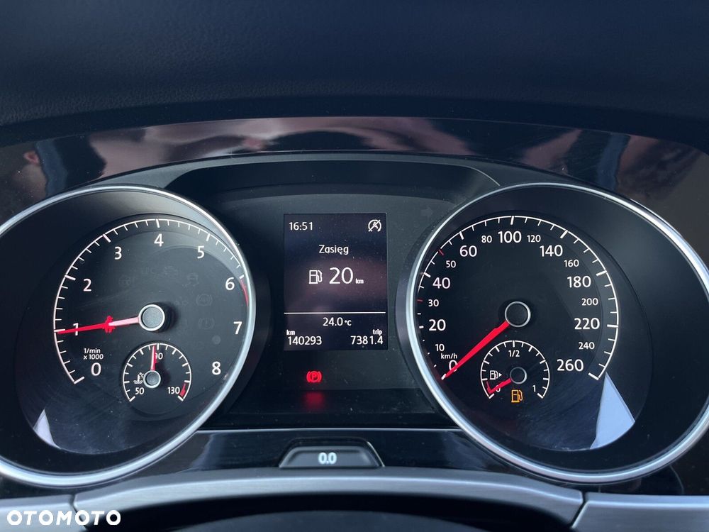 Volkswagen Touran 1.5 TSI EVO Comfortline - 16