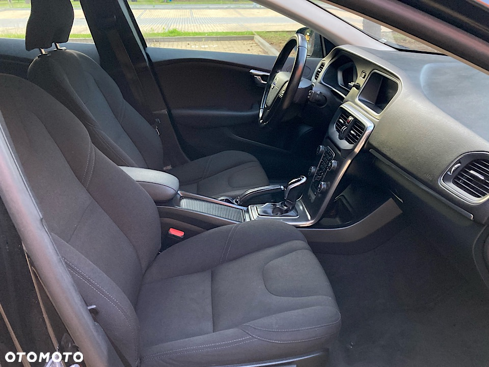 Volvo V40 - 26