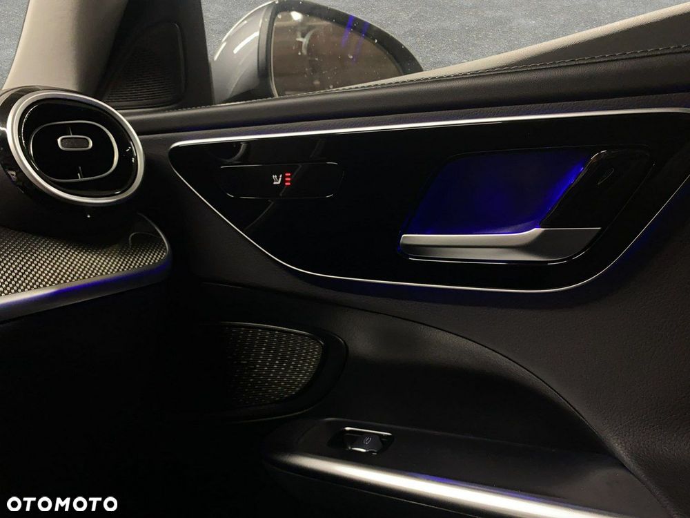 Mercedes-Benz Klasa C - 36