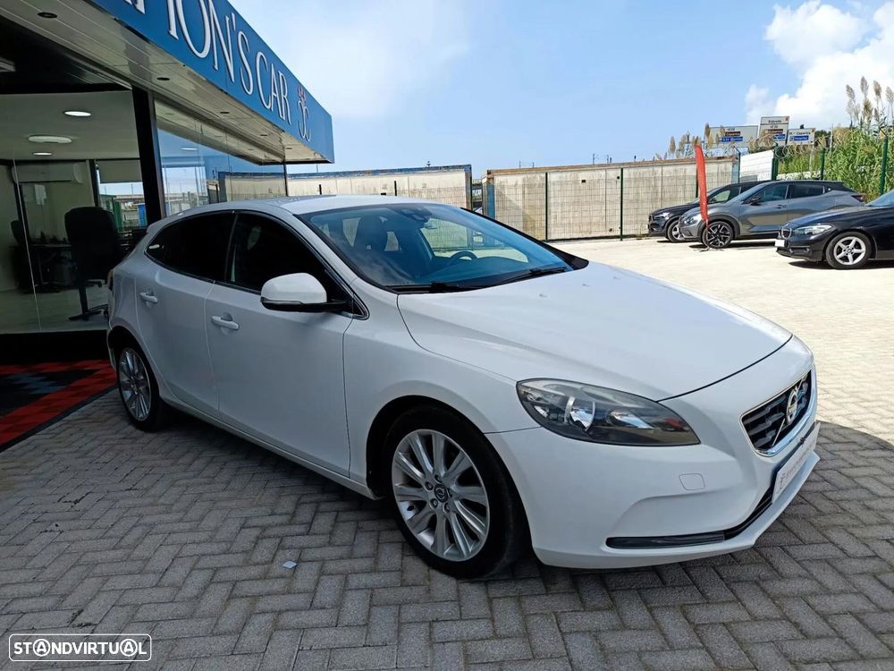 Volvo V40 1.6 D2 Eco Momentum - 2