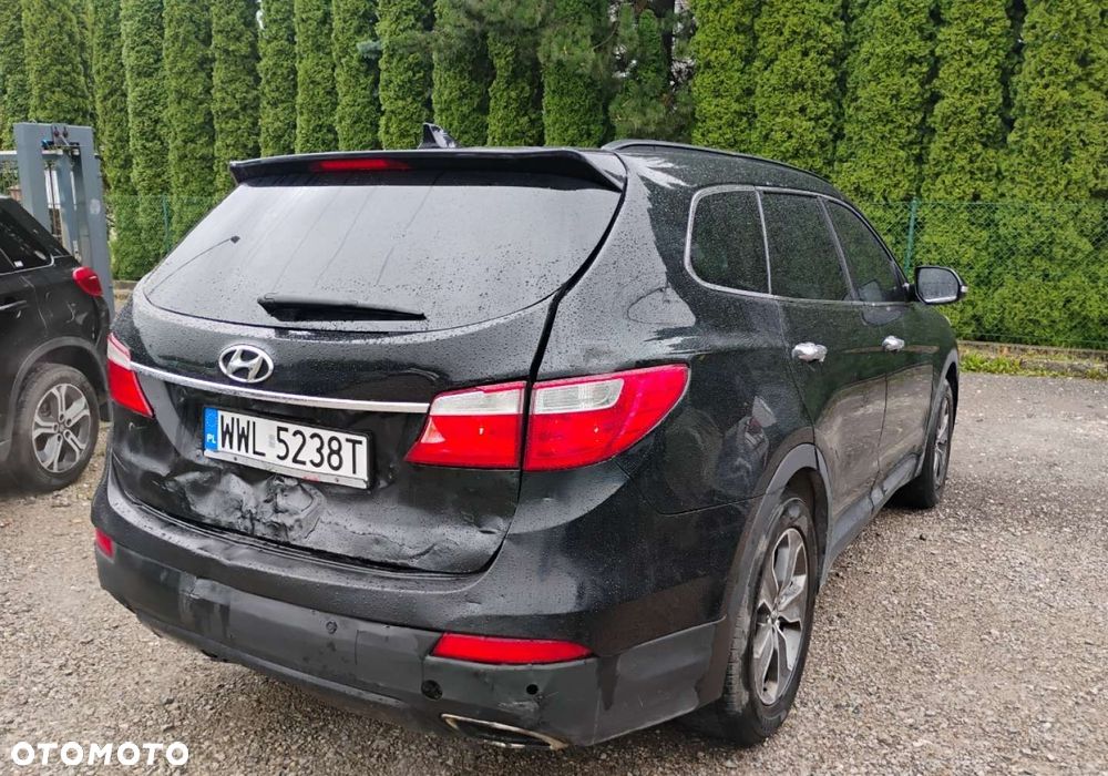 Hyundai Santa Fe - 5