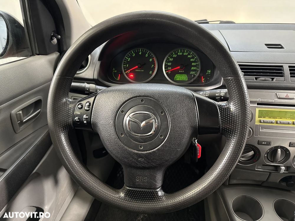 Mazda 2 - 17