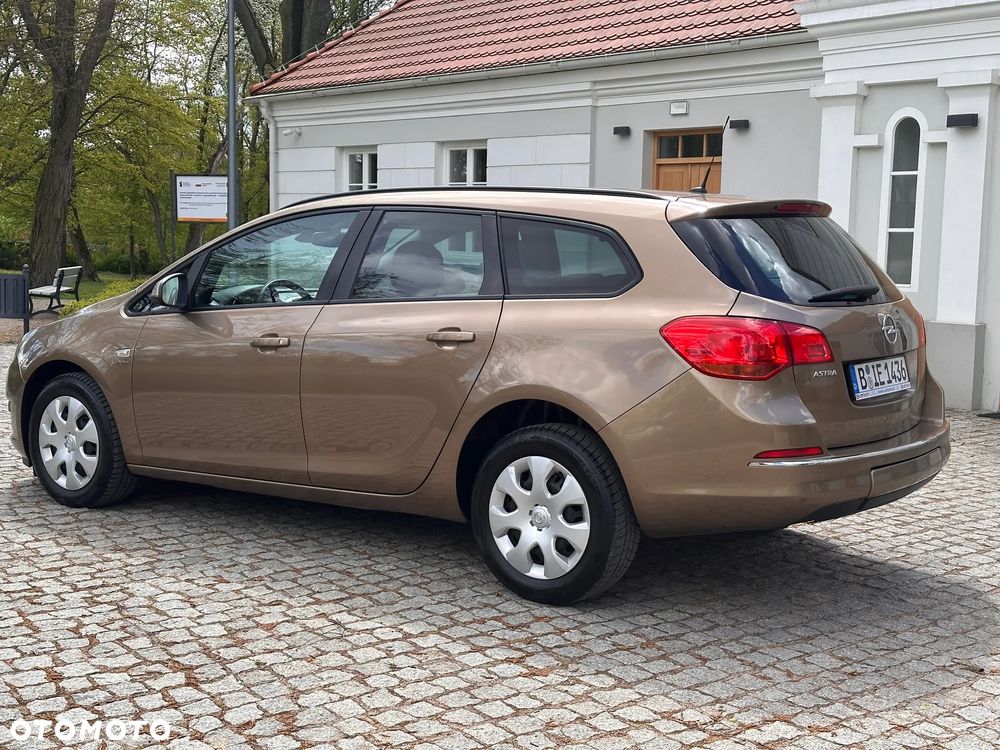 Opel Astra 1.4 Turbo Style - 17