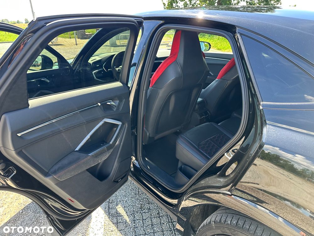 Audi RS Q3 2.5 TFSI quattro S tronic - 23