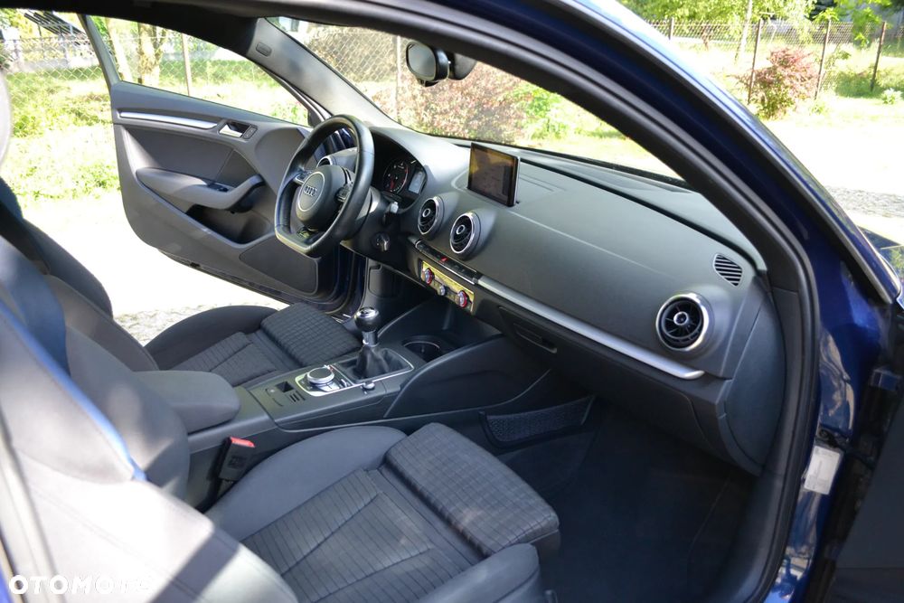 Audi A3 3-drzwiowe 2.0 TDI Ambition - 10