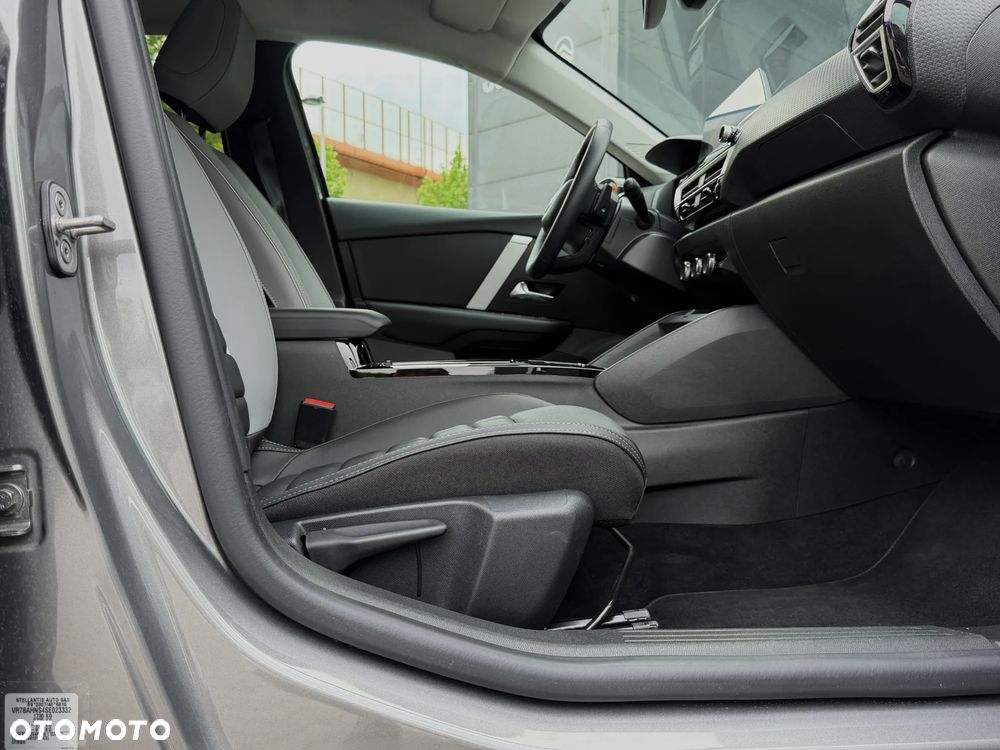 Citroën C4 1.2 PureTech Max S&S EAT8 - 21